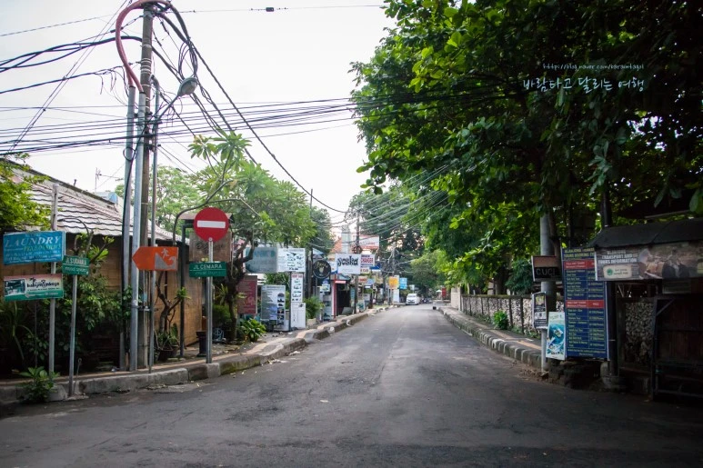 5D_IMG_1669_Short1200mark%EB%B0%94%EB%9E%8C.jpg?type=w773