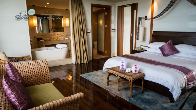 _1020558_Edit_Wide1080mark_%EB%B0%94%EB%9E%8C.jpg?type=w773