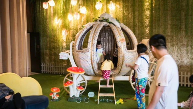 _1040065_Edit-_Wide1080mark%EB%B0%94%EB%9E%8C.jpg?type=w773