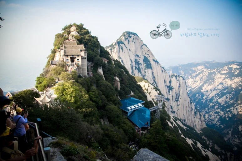 IMG_0461_Wide1080_mark%EB%B0%94%EB%9E%8C.jpg?type=w773