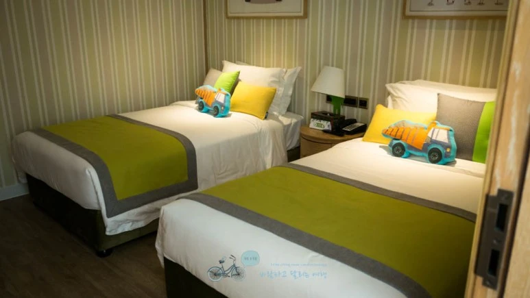 _1040080_Edit-_Wide1080mark%EB%B0%94%EB%9E%8C.jpg?type=w773