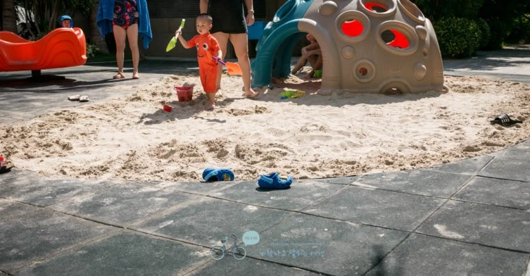 _1040236_Edit-_Wide1080mark%EB%B0%94%EB%9E%8C.jpg?type=w773