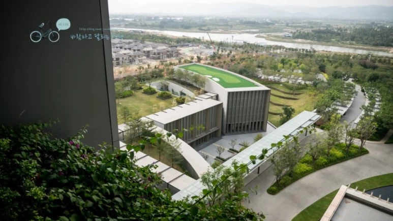 _1040870_wide1080mark.jpg?type=w773