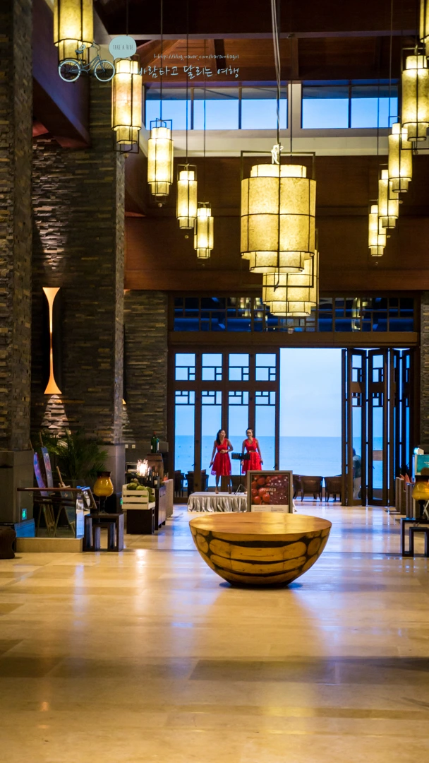 _1010939_wide1080_Wide1080mark_%EB%B0%94%EB%9E%8C.jpg?type=w773