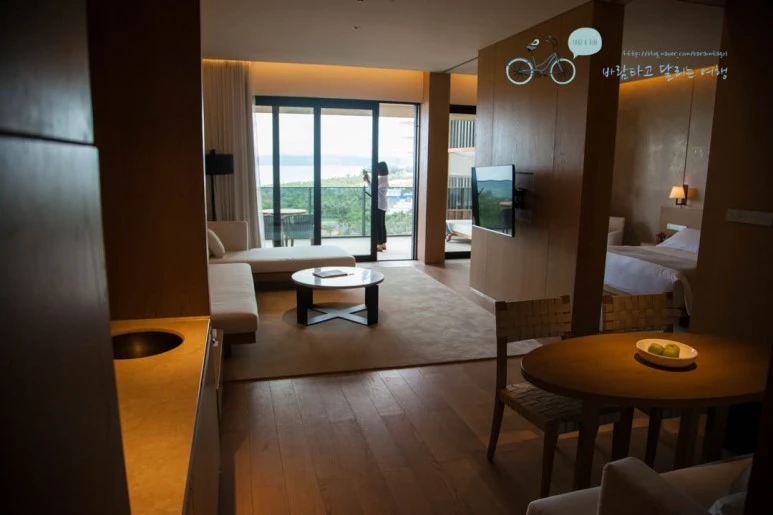 IMG_1068_wide1080%EB%B0%94%EB%9E%8Cmark.jpg?type=w773