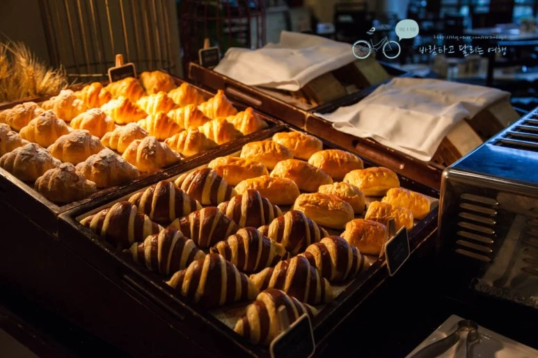 IMG_0006_wide1080%EB%B0%94%EB%9E%8Cmark.jpg?type=w773