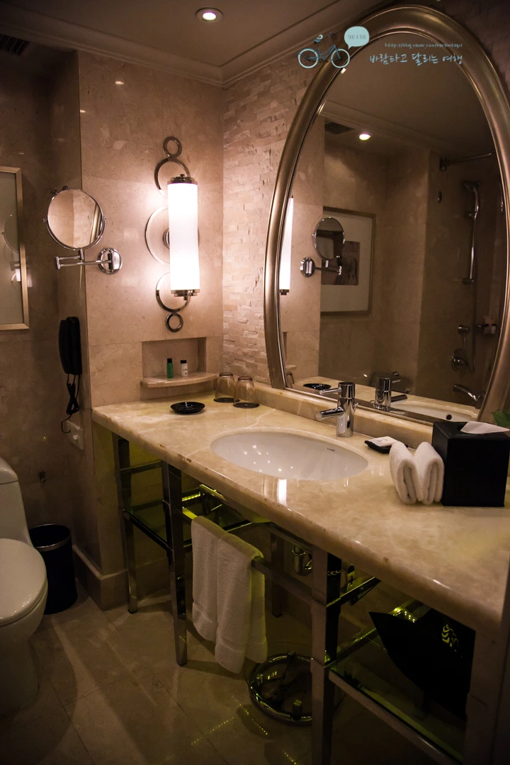 IMG_0569_Wide1080mark%EB%B0%94%EB%9E%8C.jpg?type=w773