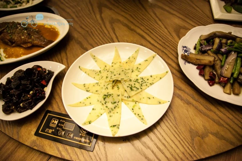 IMG_1836_Wide1080mark%EC%B0%A8%EC%8A%A4.jpg?type=w773