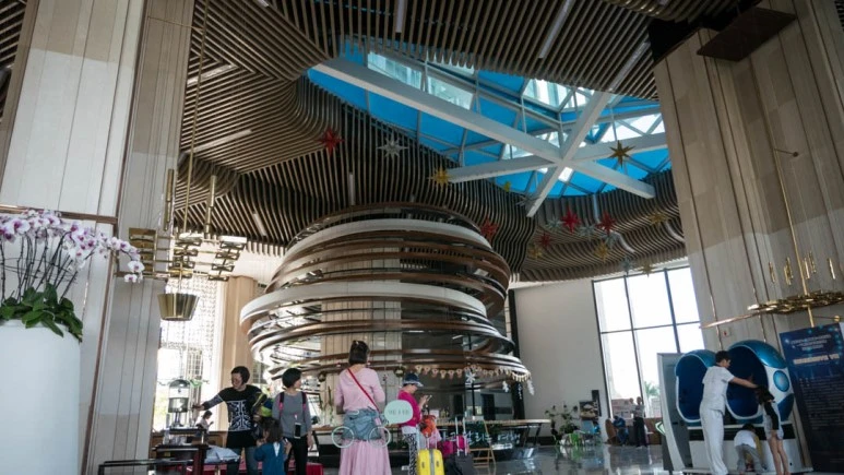 _1040291_Edit-_Wide1080mark%EB%B0%94%EB%9E%8C.jpg?type=w773