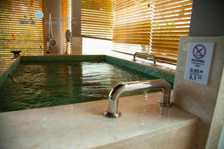 IMG_0233_Wide1080mark%EB%B0%94%EB%9E%8C%ED%83%80%EA%B3%A0.jpg?type=w773