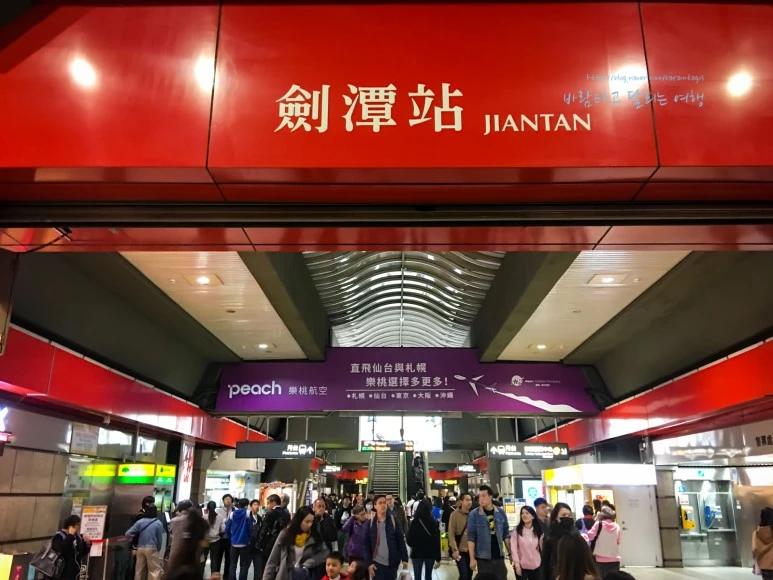 iPhone_IMG_3712_Short1200mark%EB%B0%94%EB%9E%8C.jpg?type=w773