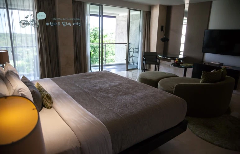 IMG_0469_Wide1080mark%EB%B0%94%EB%9E%8C%ED%83%80%EA%B3%A0-2.jpg?type=w773