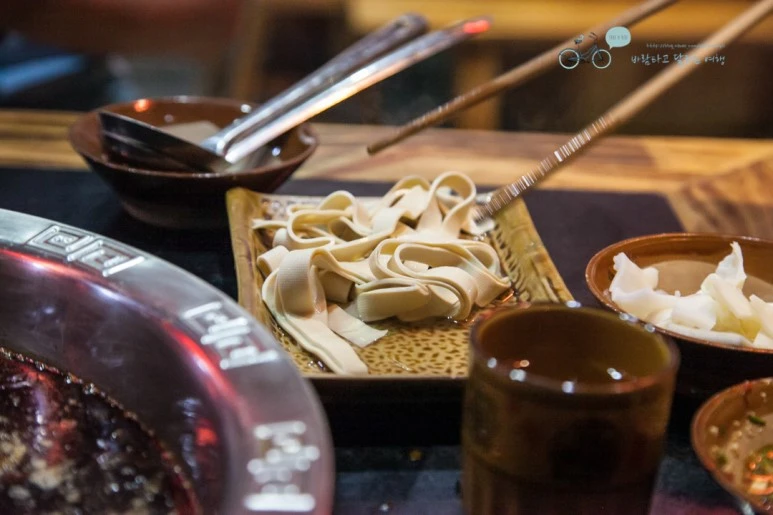 IMG_1758_Wide1080mark%EB%B0%94%EB%9E%8C.jpg?type=w773