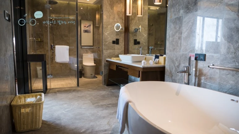 _1020349_Edit_Wide1080mark_%EB%B0%94%EB%9E%8C.jpg?type=w773