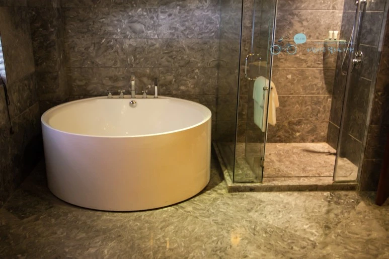 IMG_1516_Wide1080mark%EB%B0%94%EB%9E%8C.jpg?type=w773