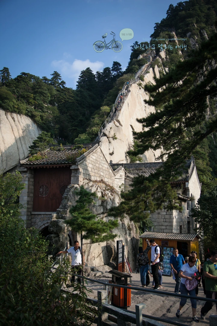 IMG_0395_Wide1080_mark%EB%B0%94%EB%9E%8C.jpg?type=w773