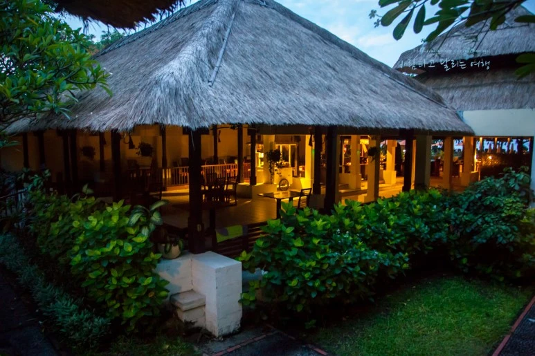 5D_IMG_1647_Short1200mark%EB%B0%94%EB%9E%8C.jpg?type=w773