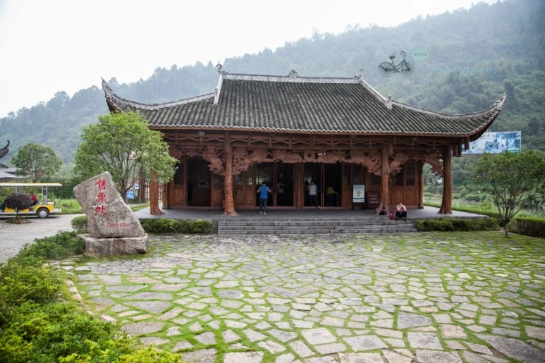 IMG_1072_Wide1080mark%EB%B0%94%EB%9E%8C.jpg?type=w773