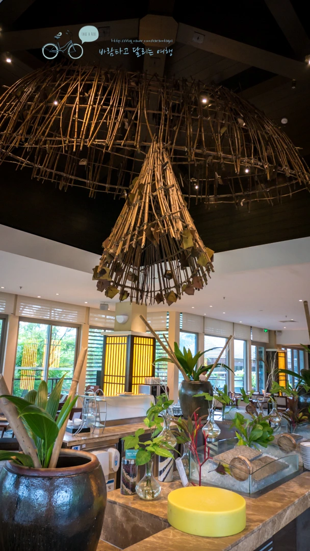 _1010637_wide1080_Wide1080mark_%EB%B0%94%EB%9E%8C.jpg?type=w773