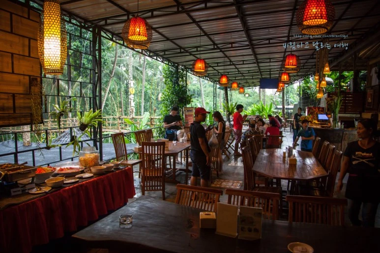 5D_IMG_1830_Short1200mark%EB%B0%94%EB%9E%8C.jpg?type=w773