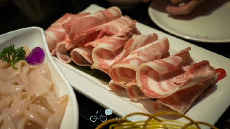 _1040555_Edit-_Wide1080mark%EB%B0%94%EB%9E%8C.jpg?type=w773