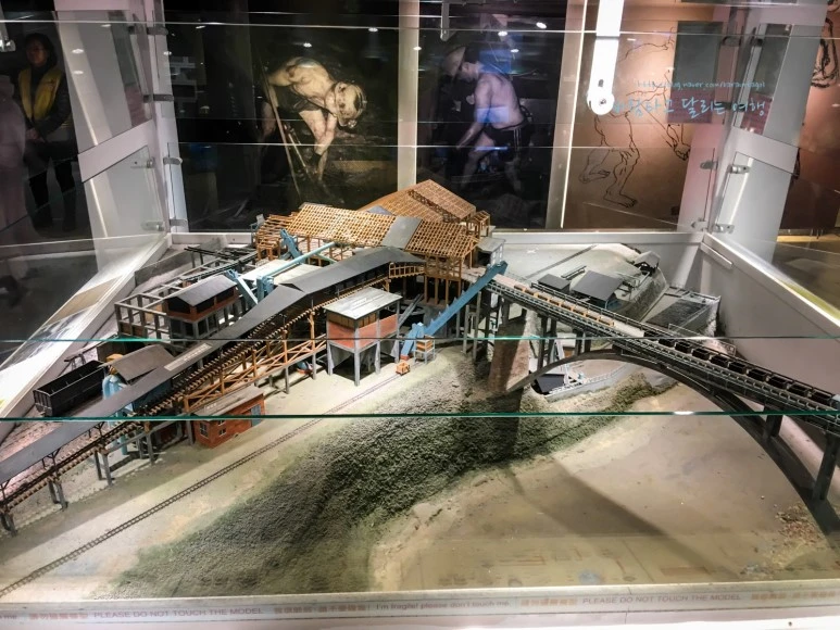 iPhone_IMG_3814_Short1200mark%EB%B0%94%EB%9E%8C.jpg?type=w773