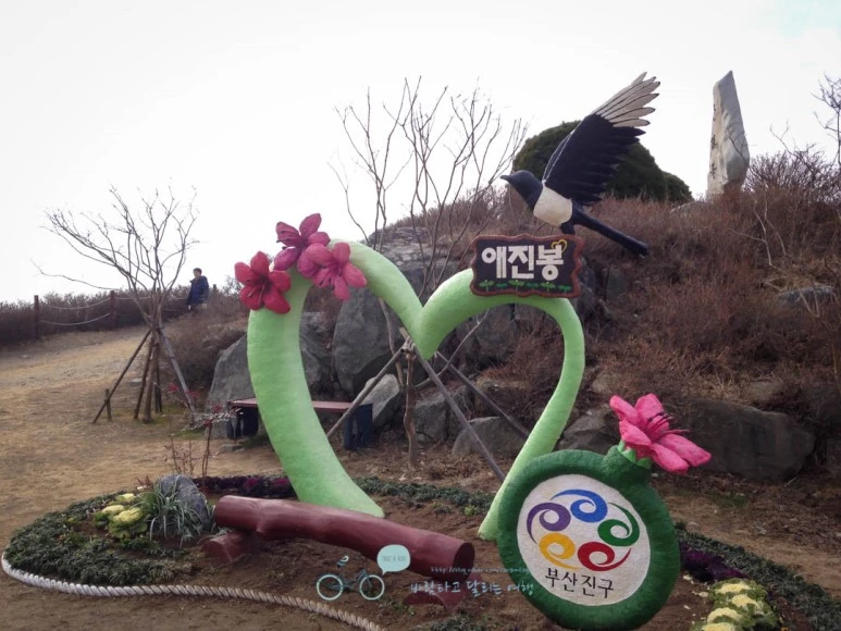 IMG_1286-_Wide1080mark%EB%B0%94%EB%9E%8C.jpg?type=w773