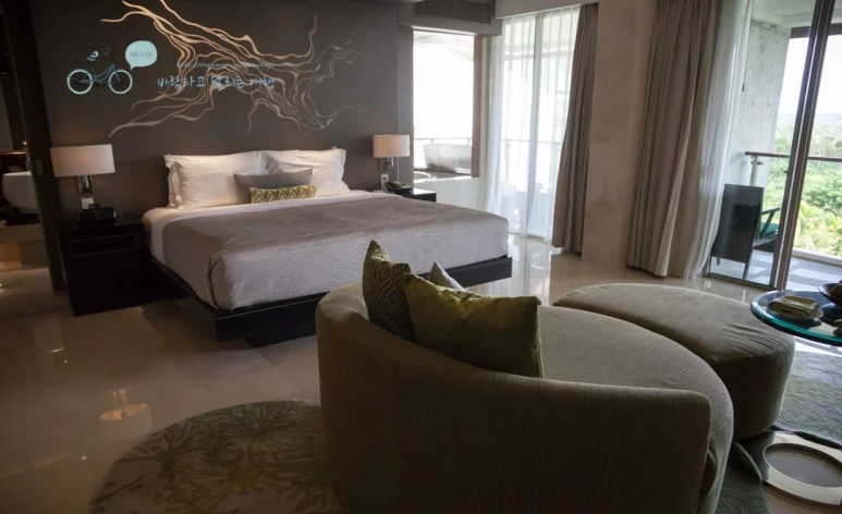 IMG_0471_Wide1080mark%EB%B0%94%EB%9E%8C%ED%83%80%EA%B3%A0-2.jpg?type=w773