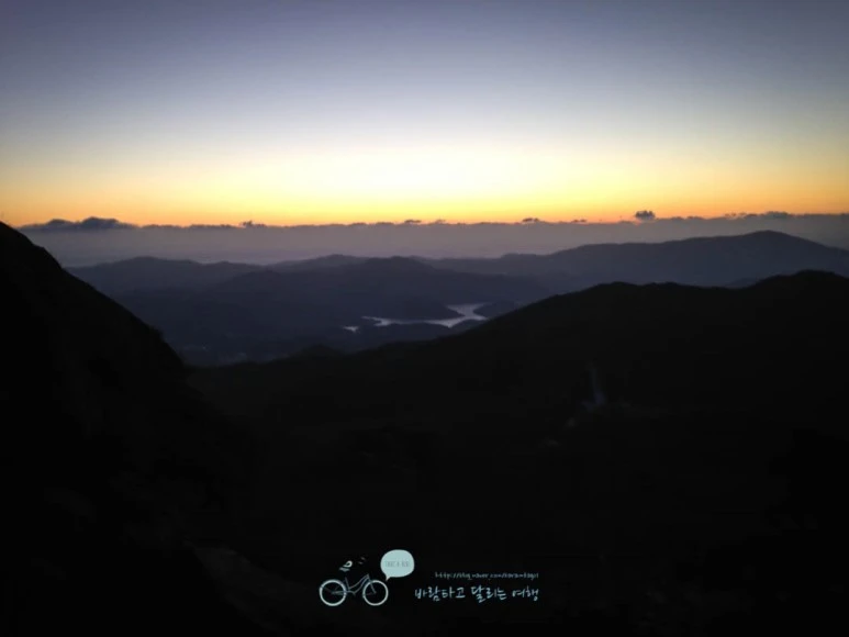 IMG_1353-_Wide1080mark%EB%B0%94%EB%9E%8C.jpg?type=w773