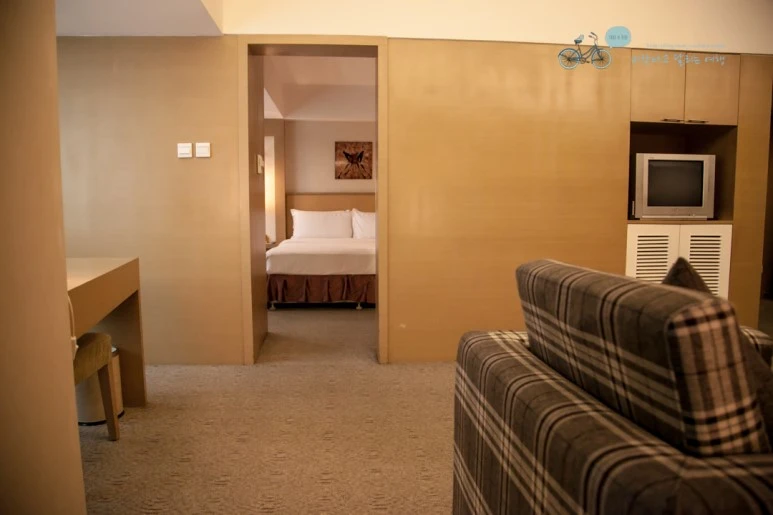 IMG_0423_Wide1080mark%EB%B0%94%EB%9E%8C.jpg?type=w773