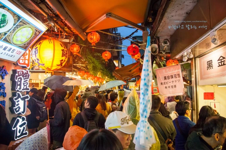 5D_IMG_1506_Short1200mark%EB%B0%94%EB%9E%8C.jpg?type=w773