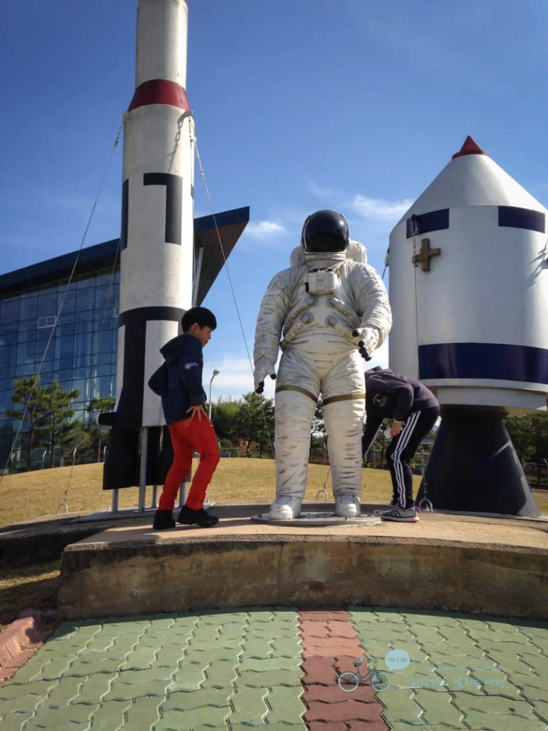 IMG_0978-_Wide1080mark%EB%B0%94%EB%9E%8C.jpg?type=w773