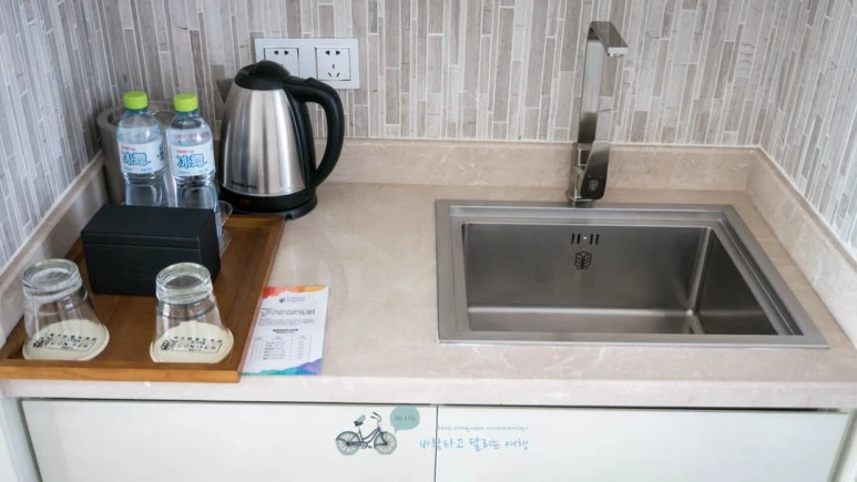 _1040393_Edit-_Wide1080mark%EB%B0%94%EB%9E%8C.jpg?type=w773