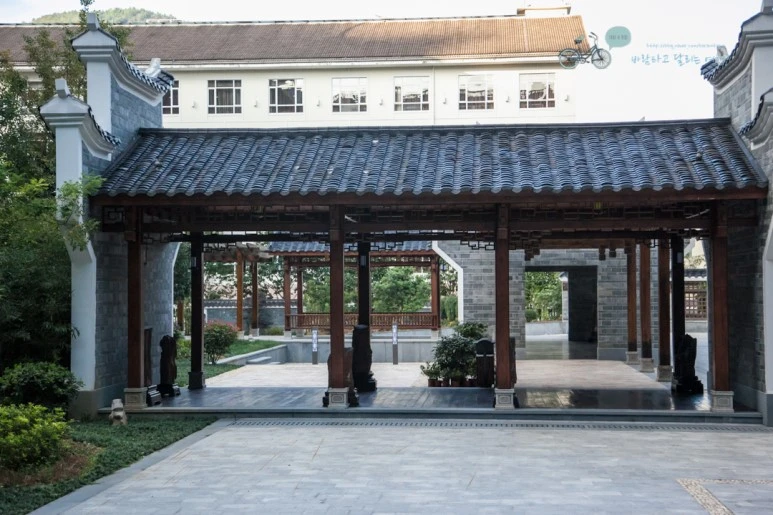 IMG_1652_Wide1080mark%EB%B0%94%EB%9E%8C.jpg?type=w773