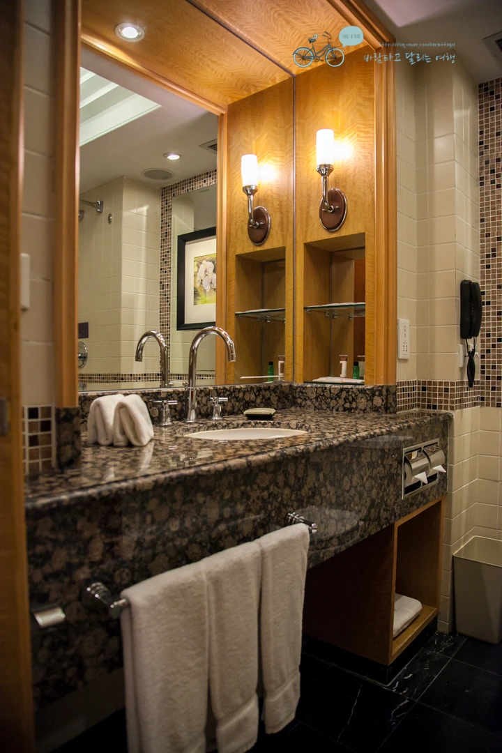 IMG_0590_Wide1080mark%EB%B0%94%EB%9E%8C.jpg?type=w773