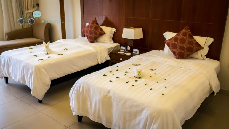 _1010526_wide1080_Wide1080mark_%EB%B0%94%EB%9E%8C.jpg?type=w773