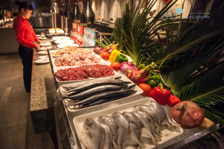 IMG_1620_Wide1080mark%EB%B0%94%EB%9E%8C.jpg?type=w773