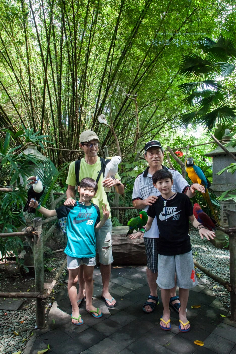 5D_IMG_2785_Short1200mark%EB%B0%94%EB%9E%8C.jpg?type=w1