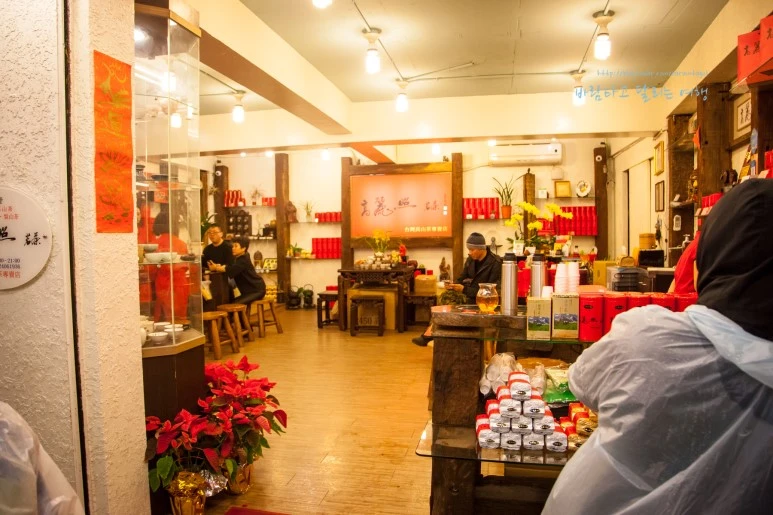 5D_IMG_1495_Short1200mark%EB%B0%94%EB%9E%8C.jpg?type=w773