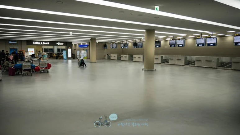 _1030940_Edit-_Wide1080mark%EB%B0%94%EB%9E%8C.jpg?type=w773