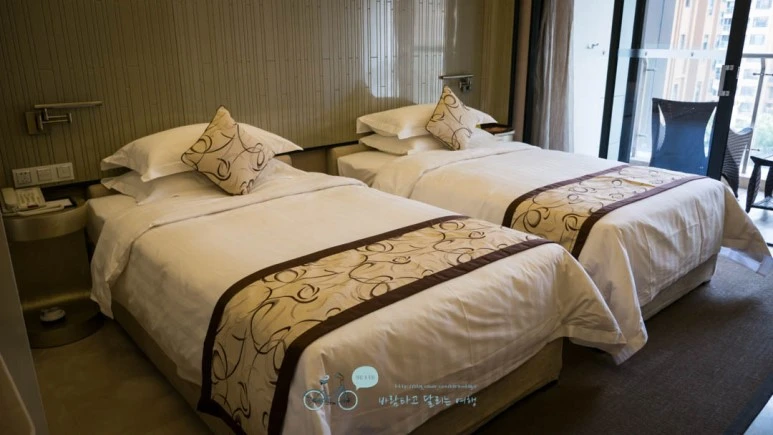 _1040462_Edit-_Wide1080mark%EB%B0%94%EB%9E%8C.jpg?type=w773