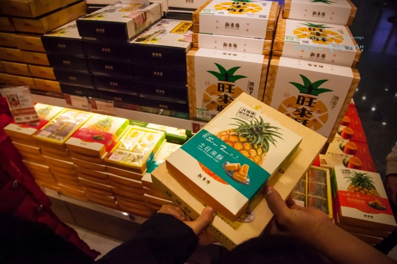 5D_IMG_1608_Short1200mark%EB%B0%94%EB%9E%8C.jpg?type=w773