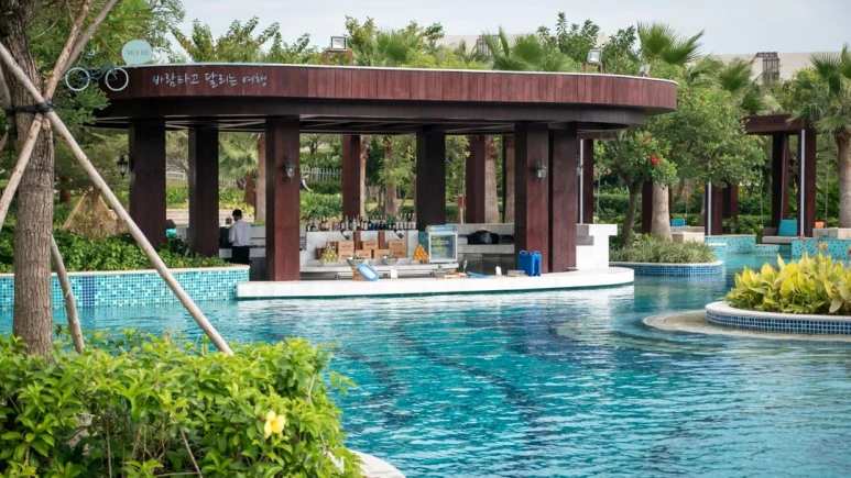 _1040641_wide1080mark.jpg?type=w773