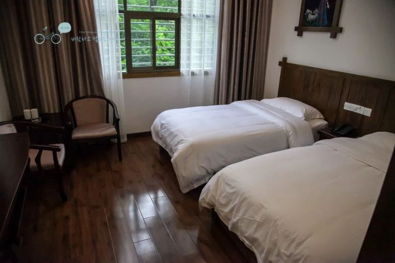 IMG_1757_Wide1080mark%EB%B0%94%EB%9E%8C.jpg?type=w773