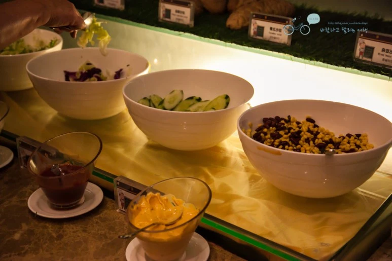 IMG_1023_Wide1080mark%EB%B0%94%EB%9E%8C.jpg?type=w773