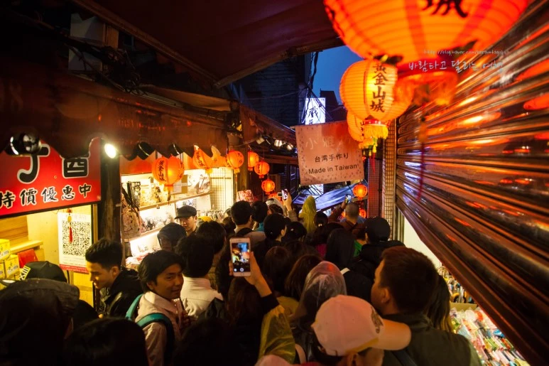 5D_IMG_1510_Short1200mark%EB%B0%94%EB%9E%8C.jpg?type=w773