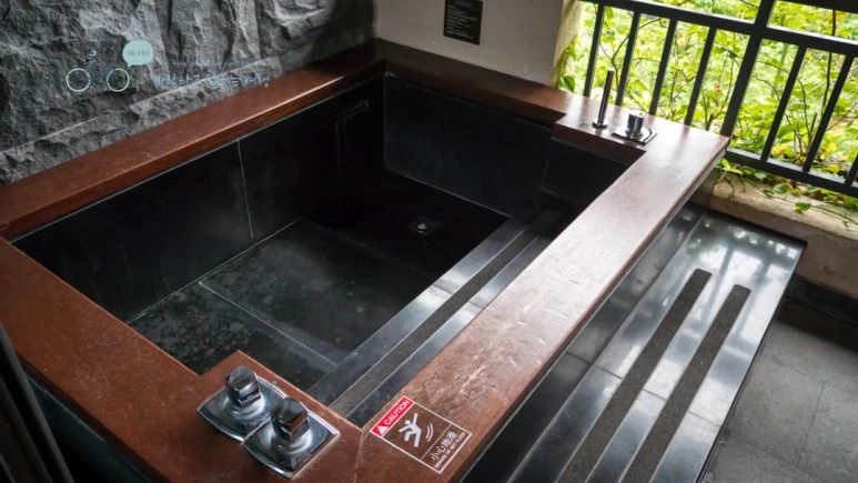 _1010416_wide1080_Wide1080mark_%EB%B0%94%EB%9E%8C.jpg?type=w773