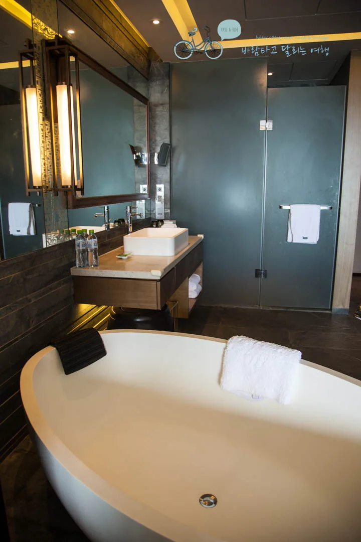 IMG_0150_wide1080%EB%B0%94%EB%9E%8Cmark.jpg?type=w773