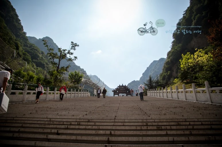 IMG_0060_Wide1080_mark%EB%B0%94%EB%9E%8C.jpg?type=w773