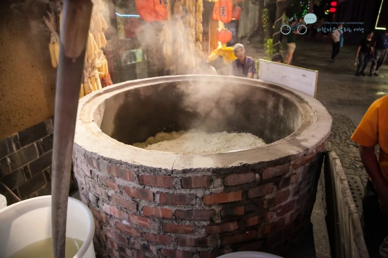 IMG_0985_Wide1080mark%EB%B0%94%EB%9E%8C.jpg?type=w773